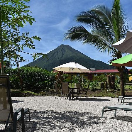 Hotel Roca Negra Del Arenal La Fortuna Esterno foto