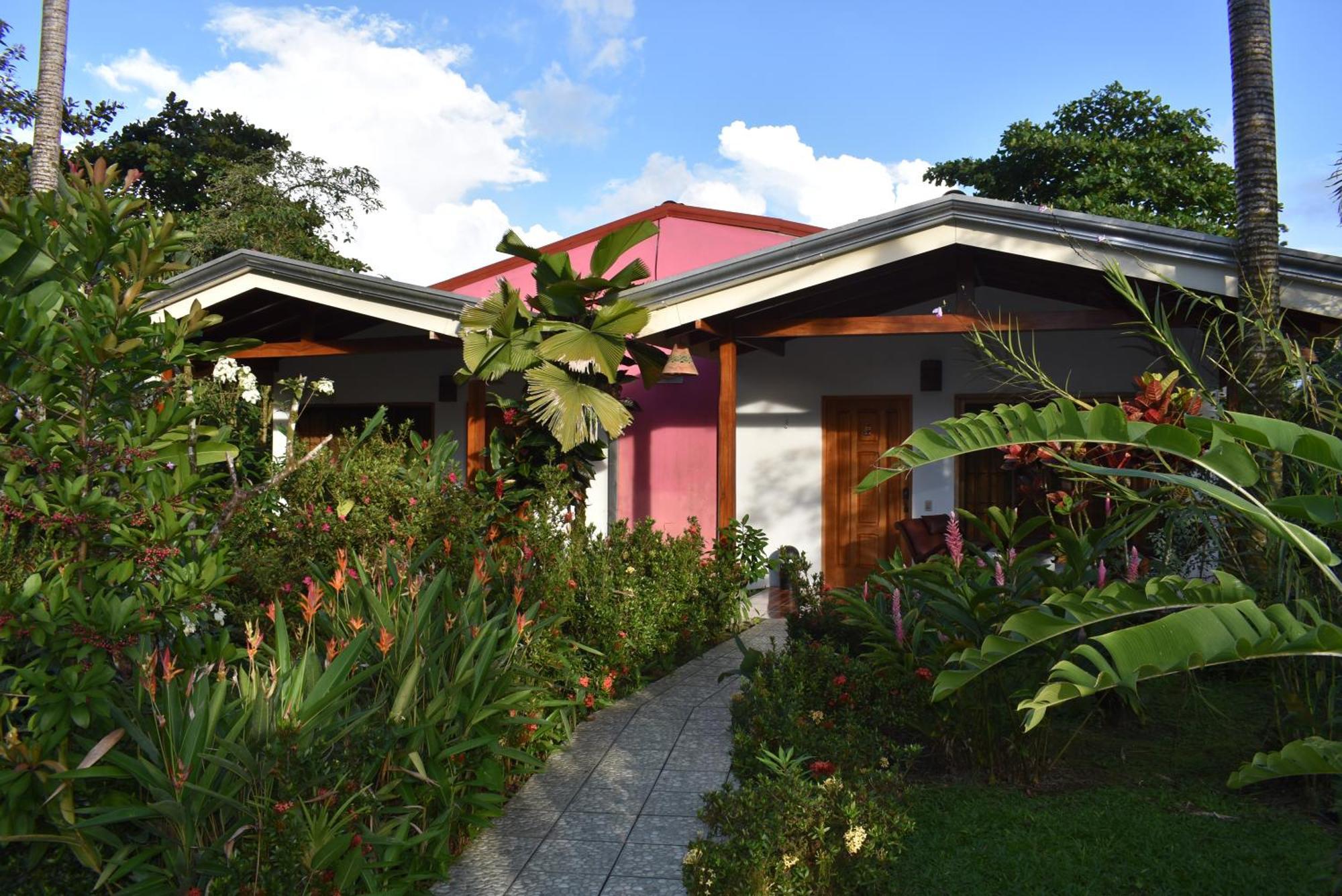 Hotel Roca Negra Del Arenal La Fortuna Esterno foto