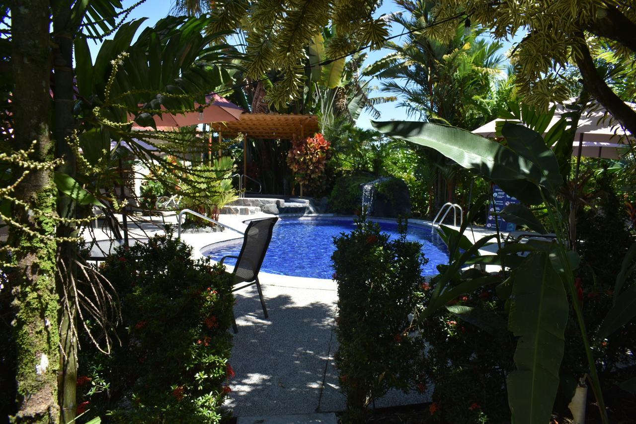 Hotel Roca Negra Del Arenal La Fortuna Esterno foto